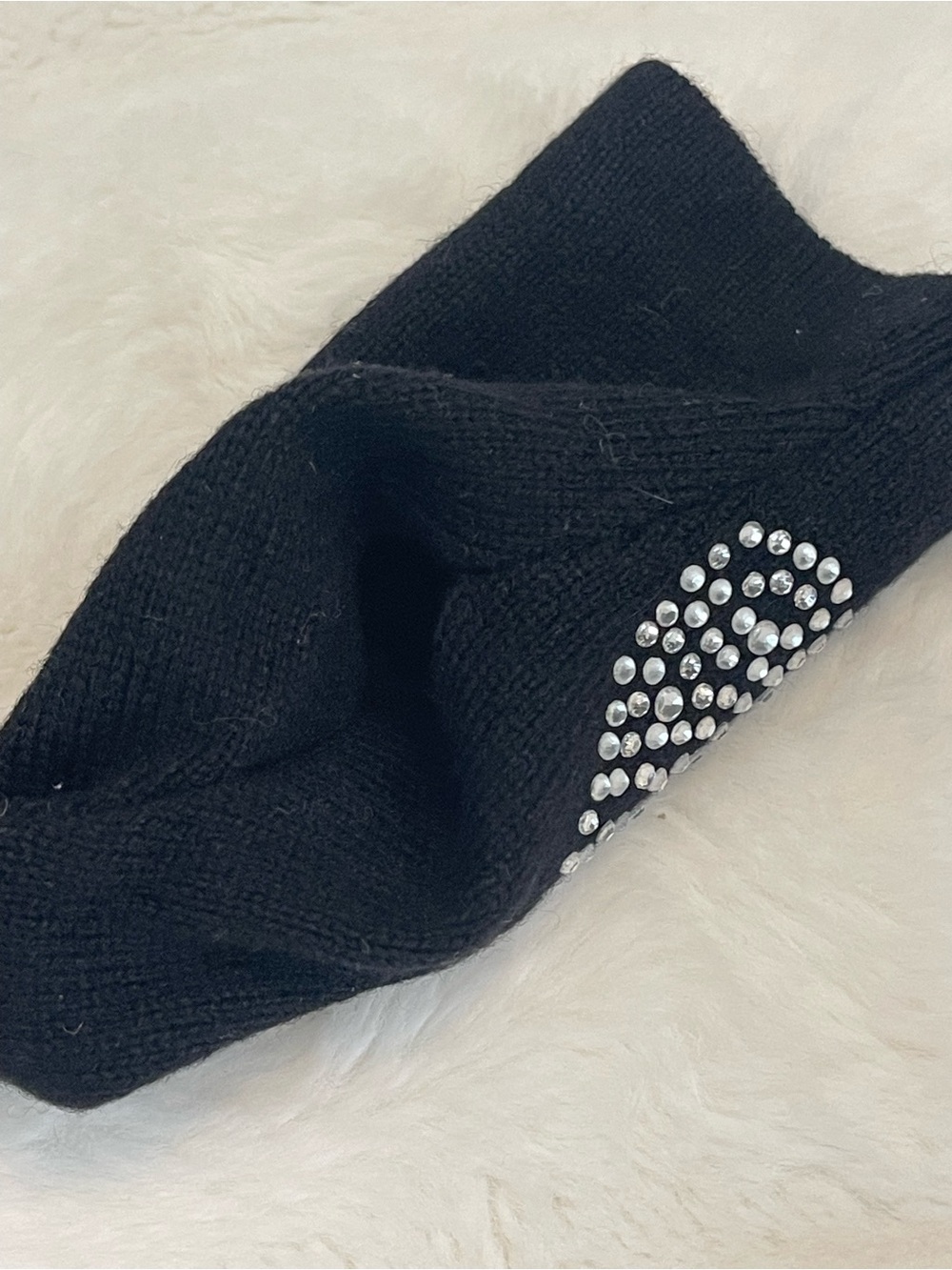 Black Fingerless Gloves with Rhinestone Heart Accent - Women Accessories - Picture 5 of 6